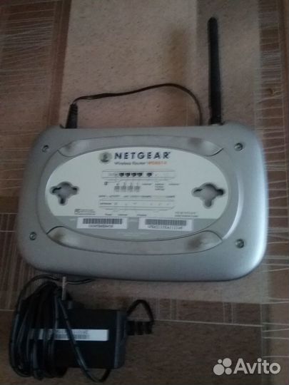Роутер netgiar новый