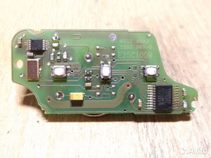 E25CI009 Citroen/Peugeot Remote key 3 buttons