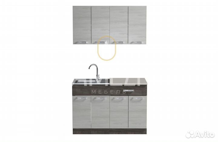 Шкаф с зеркалом для одежды