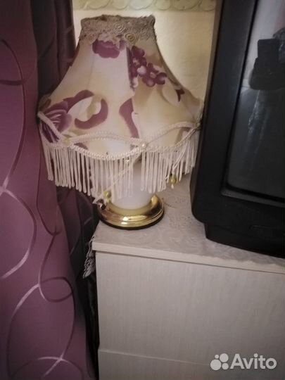 Лампа настольная