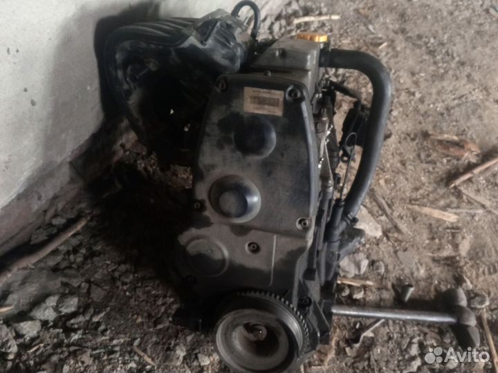Двигатель 11186