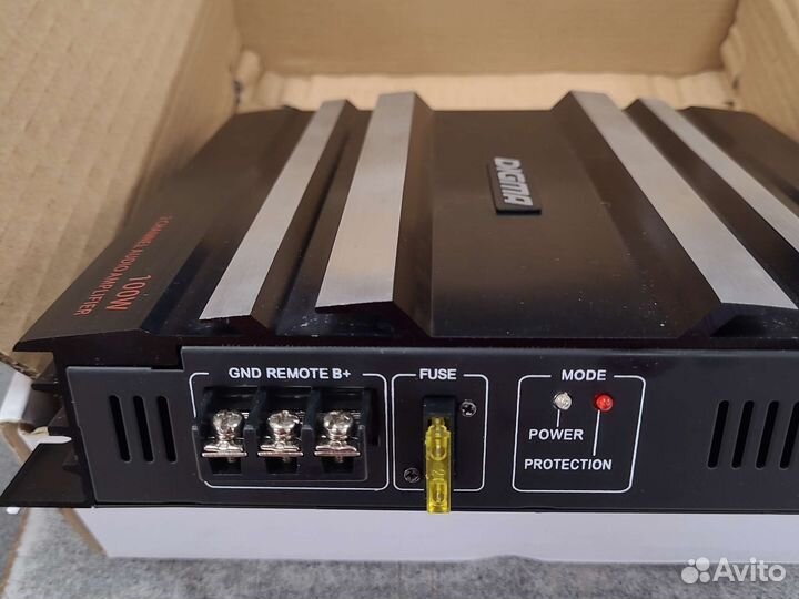 Автоусилитель двухканальный Digma dcp-200