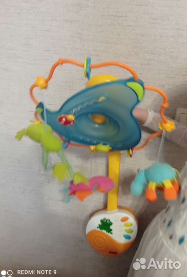 Электромобиль на детскую кроватку