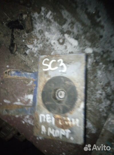 Кронштейн переднего амортизатора Scania 275301