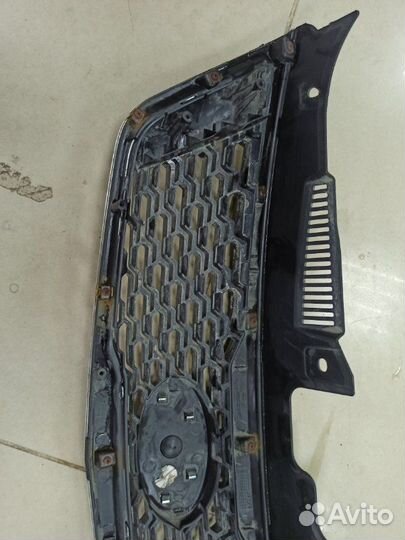 Решетка радиатора Kia Cerato TD 2008-2013