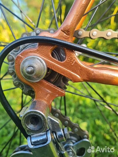 Шоссейный велосипед старт шоссе