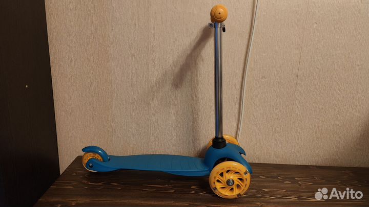 Самокат трехколесный Kreiss