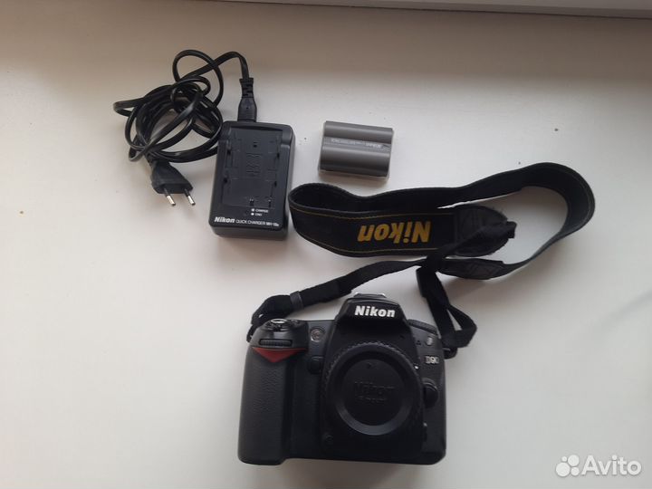 Nicon d90 body