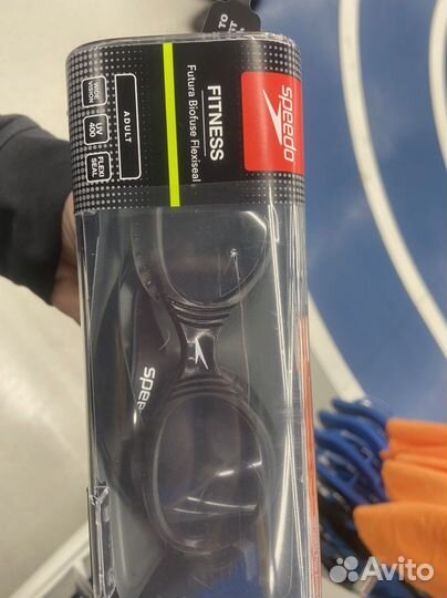 Очки для плавания