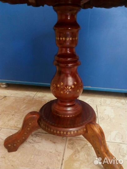 Журнальный стол.Индия