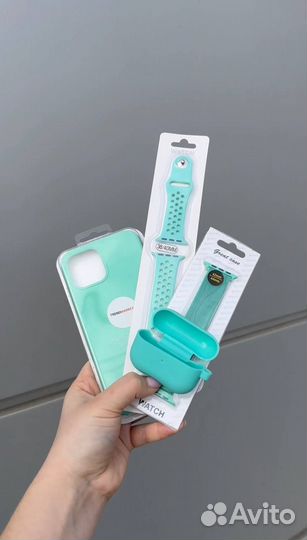 Набор чехлы на iPhone, AirPods,ремешки Apple Watch