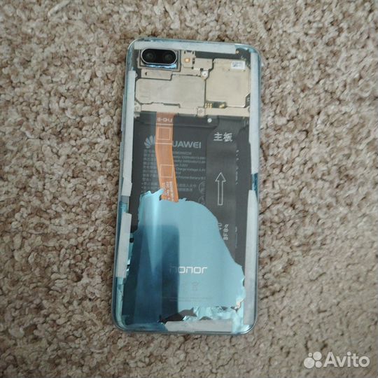 HONOR 10, 4/64 ГБ