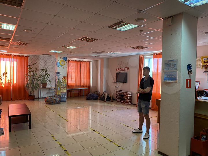 Комната 36 м² в > 9-к., 5/5 эт.