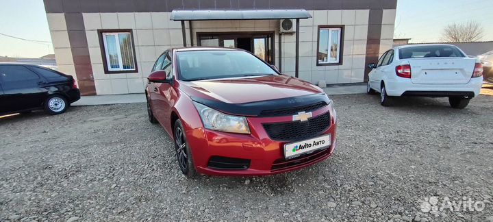 Chevrolet Cruze 1.6 МТ, 2011, 235 000 км