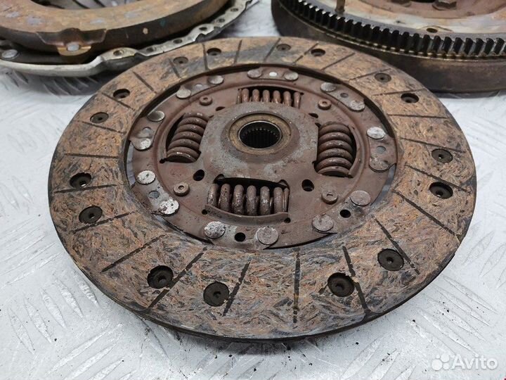 Маховик Volkswagen Golf