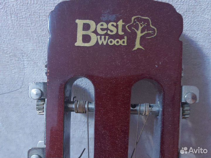 Акустическая гитара