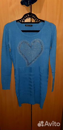 Платья, туники