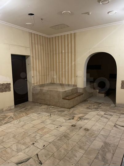 Торговая площадь, 98 м²