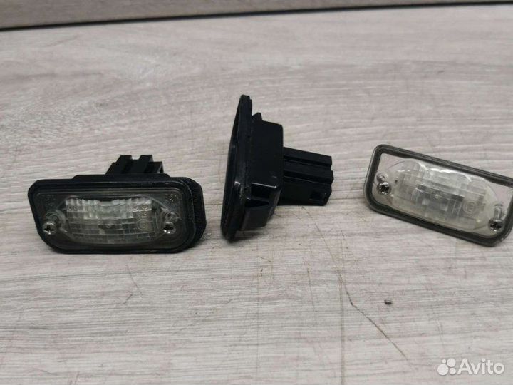 Подсветка номера Mercedes C W203
