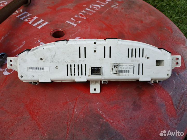 Панель приборов Honda civic 4d 8поколения 2008г
