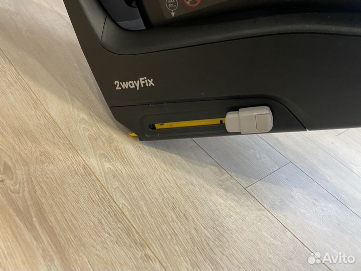 Автокресло с базой isofix Maxi-Cosi 2way pearl