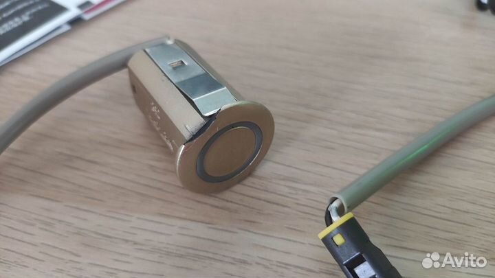 Датчик парковки на Toyota Camry, Prado, Lexus RX