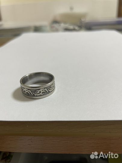 Серебряное кольцо