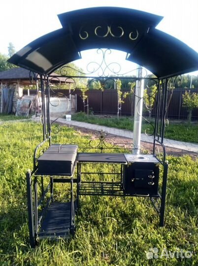 Мангал с крышей и печкой
