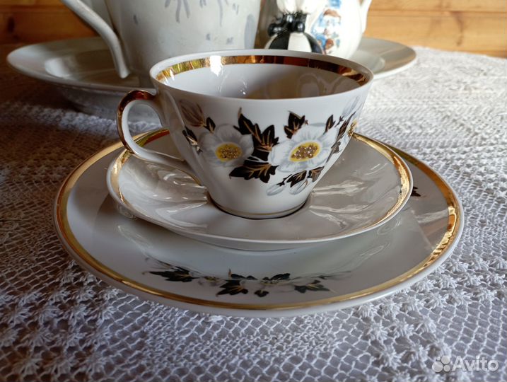 Чайные тройки Рига