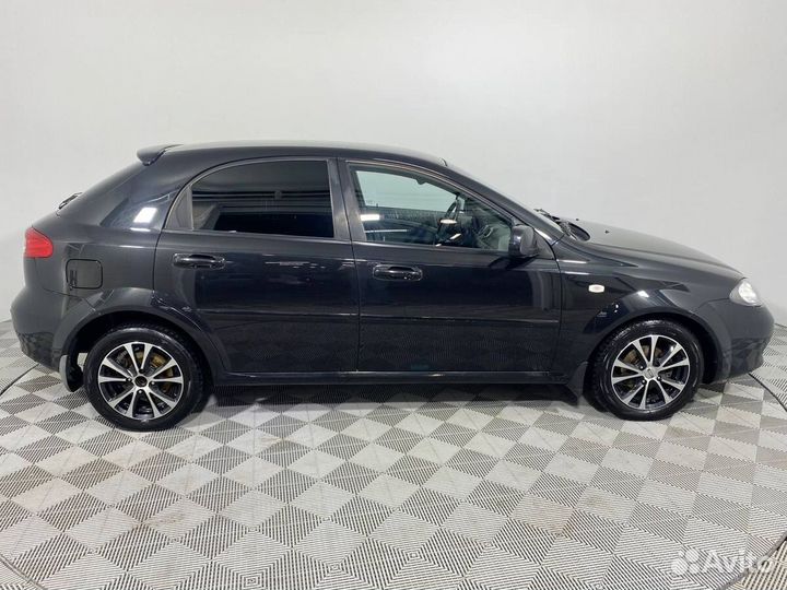 Chevrolet Lacetti 1.6 AT, 2011, 169 908 км