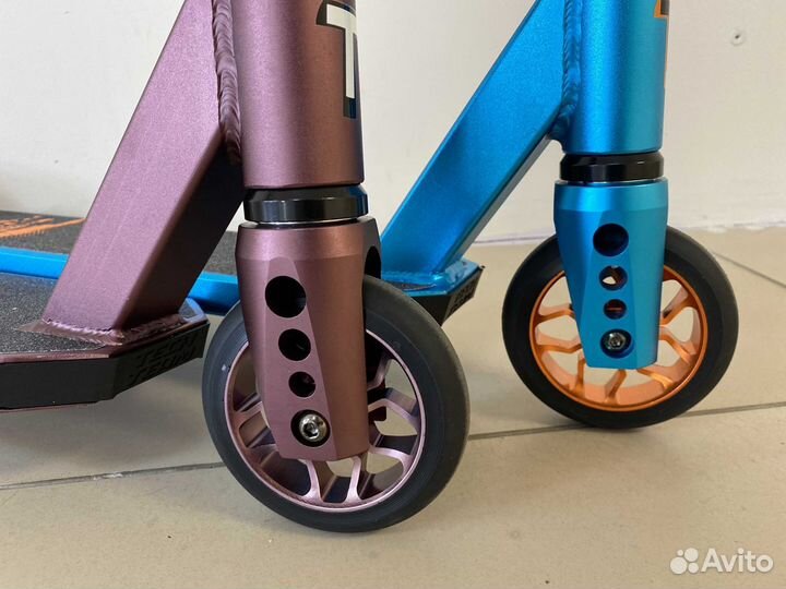 Трюковой самокат duker 303 / 404