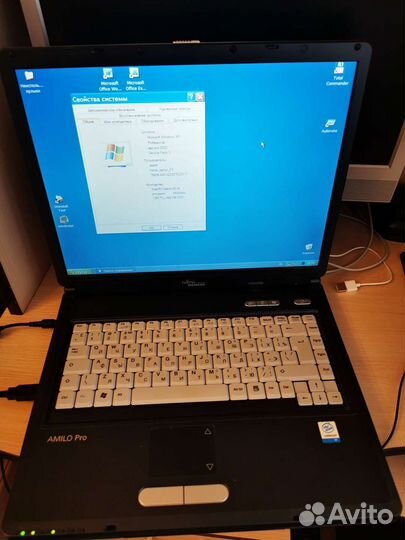 Ноутбук fujitsu siemens Amilo Pro V2010