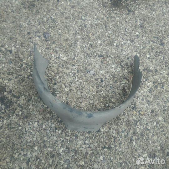 Подкрылок локер передний пассат б4