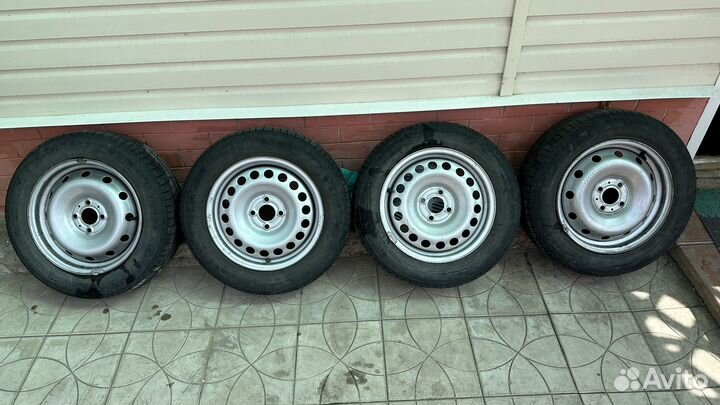 Pirelli Cinturato P1 185/65 R15