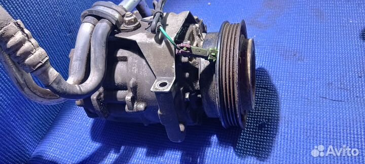 Компрессор кондиционера VW audi 8D0 260 805J