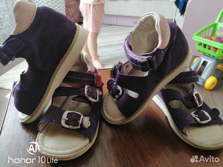 Босоножки для девочки 24 размер