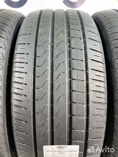 Pirelli Scorpion Verde 255/45 R20 105W