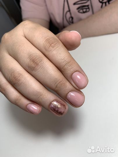 Маникюр и педикюр