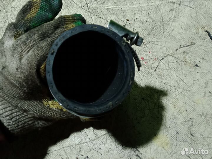 Патрубок интеркулера Volkswagen Tiguan