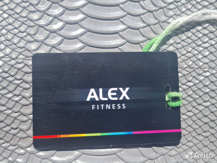 Абонемент в фитнес клуб