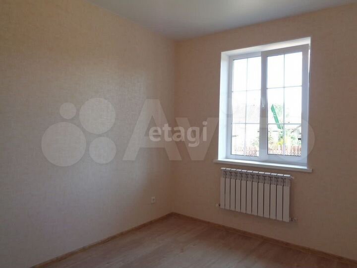 Дом 81 м² на участке 5 сот.