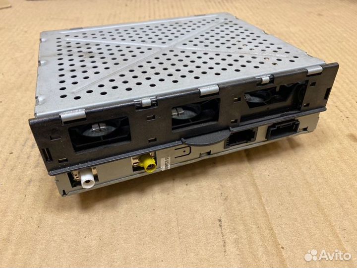 Усилитель антенны Audi A4 B8 cala 2008