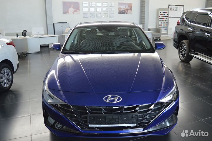 Hyundai Elantra, 2021