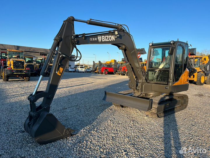 Мини-экскаватор Bizon 65, 2024