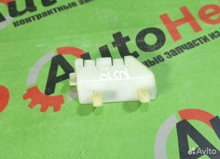 Кронштейн бампера nissan qashqai NJ10 задний левый