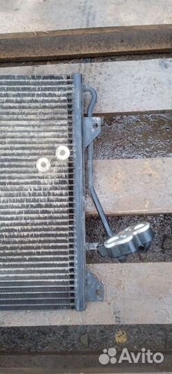 Радиатор кондиционера Volkswagen Touareg