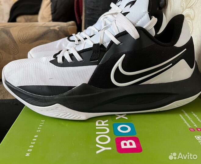 Nike precision 6