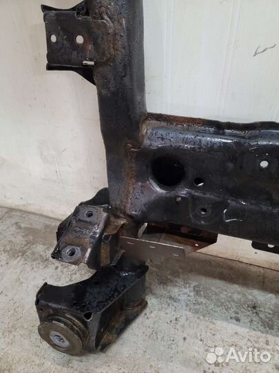 Подрамник VW Transporter T5 GT 2010-2015