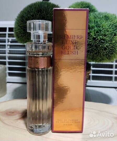 Premiere Luxe Gold Blush Avon Снятость Редкость