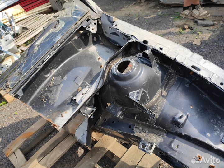 Лонжерон со стойкой левый на Opel Astra H